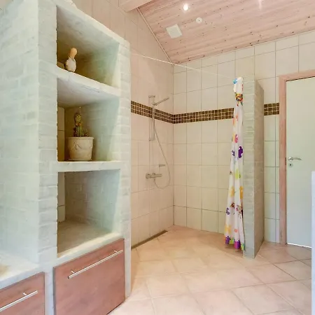 Casa vacanze Brunman - 10m To The Inlet In Sealand By Interhome