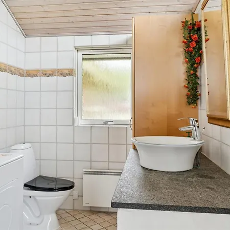 Brunman - 10m To The Fjord By Interhome Grevinge